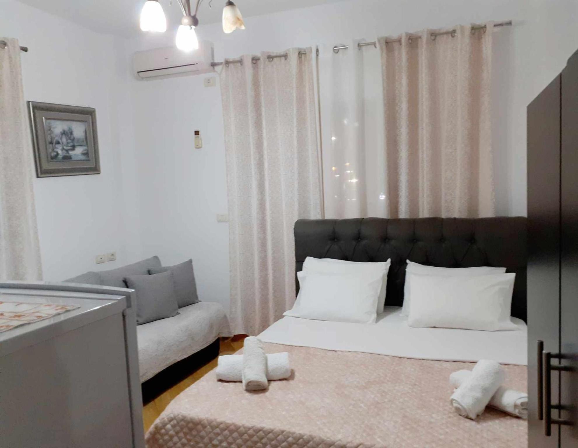 Vila Shuka Ksamil Sarandë Buitenkant foto